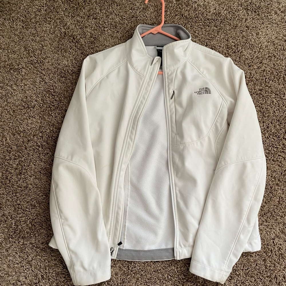 THE NORTHFACE | white women’s coat